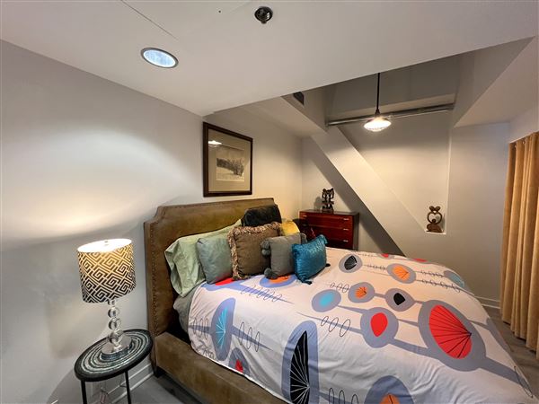New York Style Loft - Open Space - 3,800 square feet (11/4/2024 - Credits: Photos taken by myself)