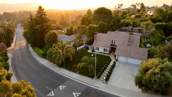 LA Paradise (1/27/2025)