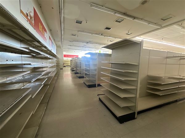 Former Big Lots Store (Vacant) - Inglewood (4/9/2025 - Credits: Robhana Group)