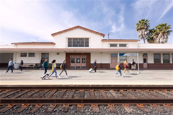 Salinas - Amtrak Station (4/27/2022 - Credits: SeeMonterey.com)