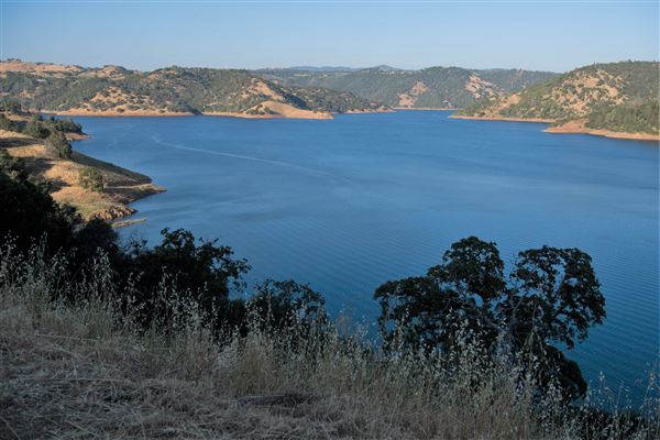 New Melones Reservoir and Stevnot Bridge (7/28/2025 - Credits: U.S. Bureau of Reclamation)