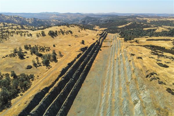 New Melones Reservoir and Stevnot Bridge (7/28/2025 - Credits: U.S. Bureau of Reclamation)