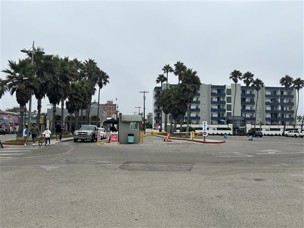 Venice Beach, Boardwalk, Pier & Recreation Center (8/14/2025 - Credits: Brandy Davis)