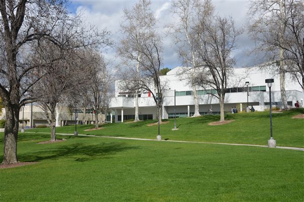 College of the Canyons - Quad (3/21/2019 - Credits: Leo Fialho)