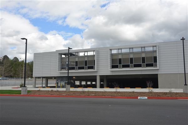 College of the Canyons - Lot 7 Parking Structure (3/21/2019 - Credits: Leo Fialho)