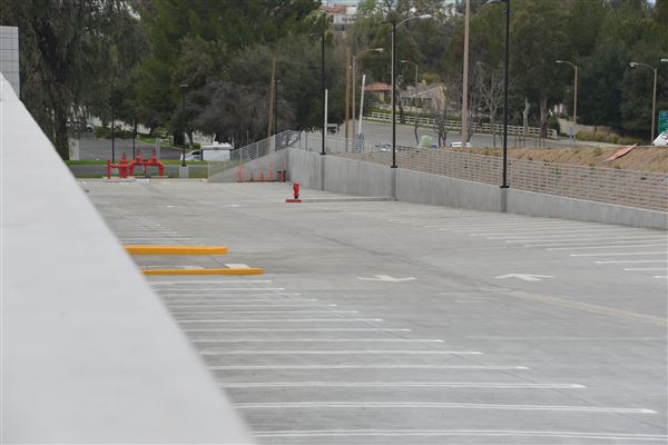 College of the Canyons - Lot 7 Parking Structure (3/21/2019 - Credits: Leo Fialho)