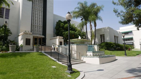Burbank City Hall (5/4/2016 - Credits: Leo Fialho)