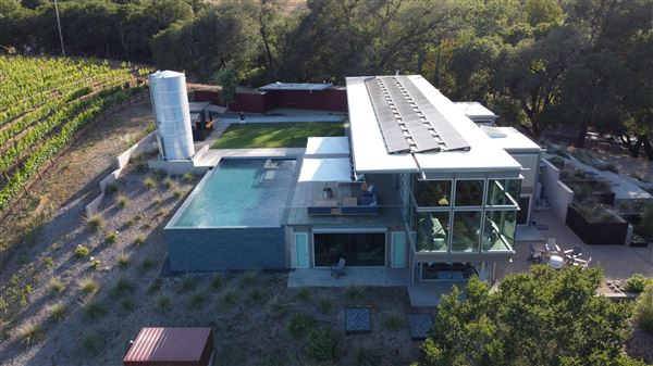 Modern Industrial House overlooking Russian River Valley Vineyards (10/13/2022 - Credits: Chris Horan)