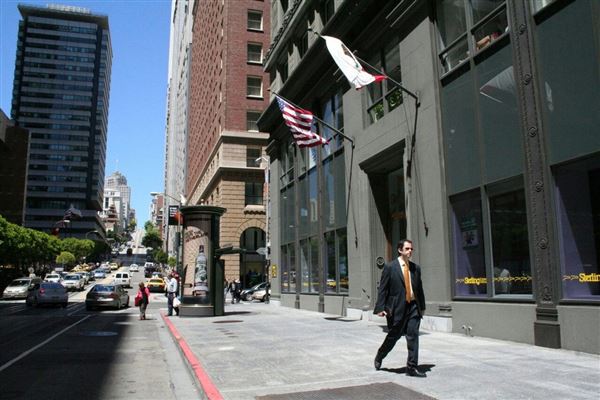 Financial District, San Francisco - California St. (10/29/2025 - Credits: San Francisco City & County Film Commission)