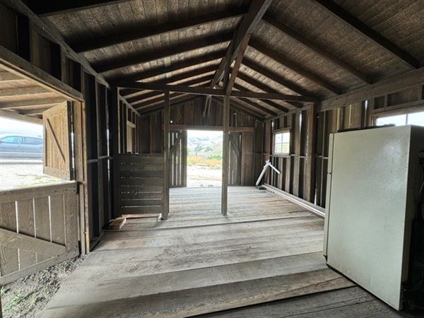 Big Sky Movie Ranch - Barns (11/17/2025 - Credits: Owner)