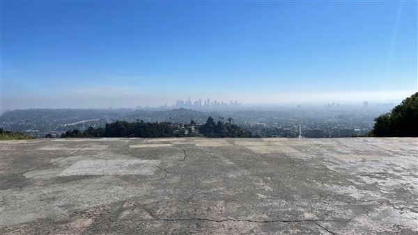 Griffith Park - Vista Del Valle Helipad (10/18/2023 - Credits: Leo Fialho)