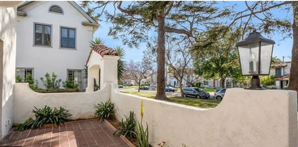 Spanish Revival Estate (4/2/2022 - Credits: Garfield Smith)