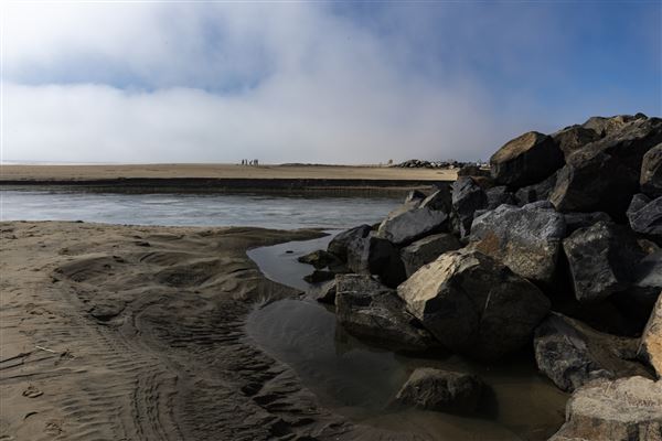 Huntington State Beach (SB) (3/18/2019 - Credits: Brian Baer)