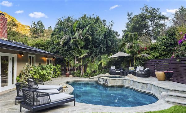Mandeville Canyon Home (4/30/2026 - Credits: Talia Goldman)