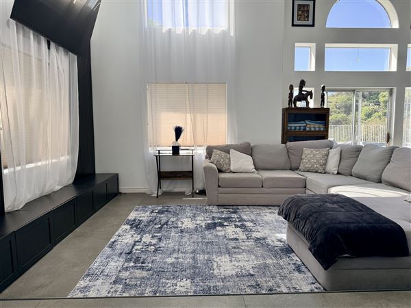 Stevenson Ranch Open-Concept (5/17/2026 - Credits: submitted by: Felicia Williams)