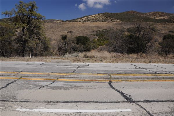 Golden State Highway, Castaic (3/13/2012 - Credits: Leo Fialho)
