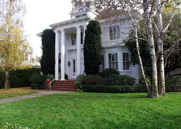 McDonald Avenue Neighborhood (12/31/2003)