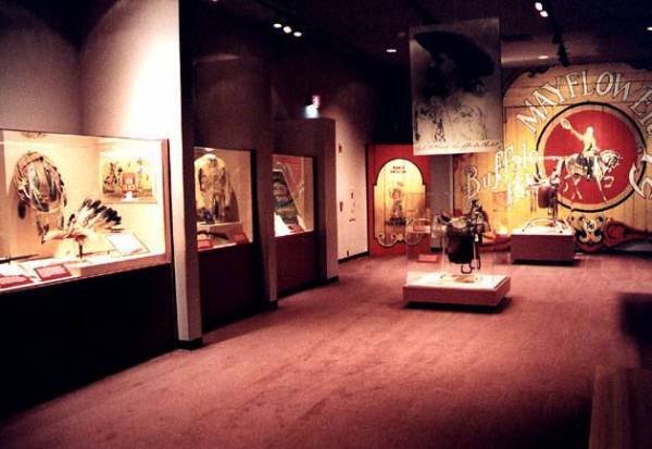 Autry Museum of the American West | Wells Fargo Theater (12/31/2003)