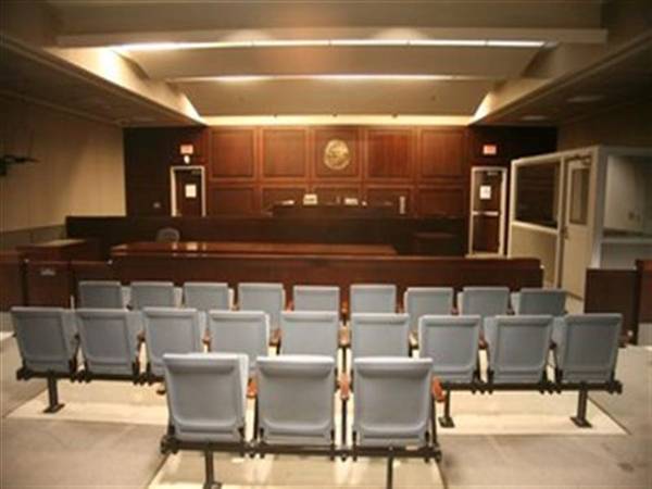 Lynwood Old Courthouse - CLOSED Divisions 14 & 15 (3/22/2010)