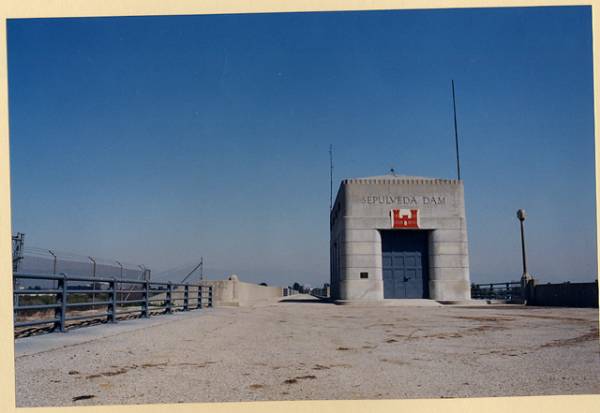 Sepulveda Dam (12/31/2003)