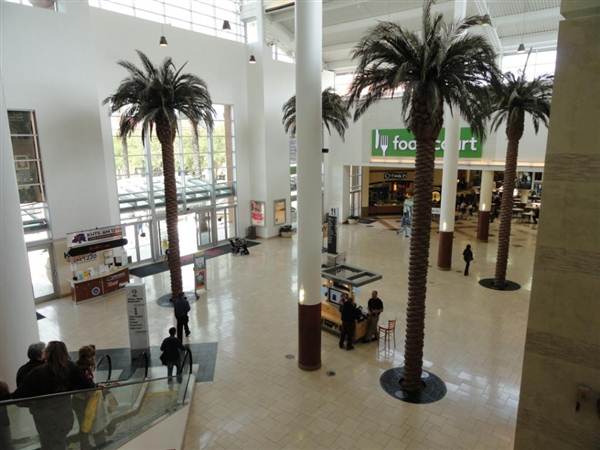 Westfield Valencia Town Center (4/7/2011)