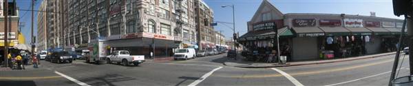 Maple Ave. and Pico Blvd. (9/1/2010 - Credits: Lindsay Mizrahi)