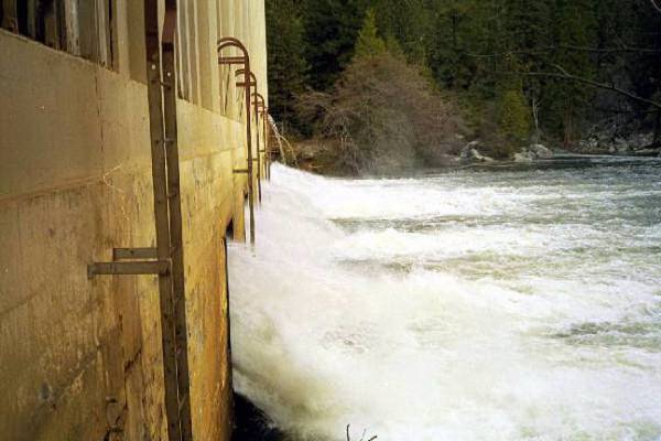 Big Creek Hydro - Southern California Edison (SCE) (12/31/2003)