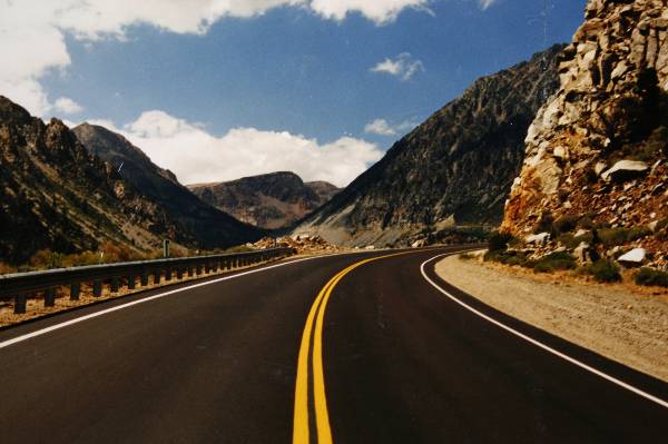 Tioga Pass Road - Highway 120 (12/31/2003)