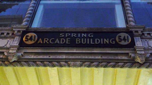 Spring Arcade Building (1/11/2010 - Credits: Richard McMillan)