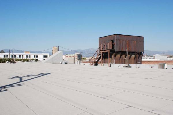 440 Seaton Street and Seventh / Place - Commune Events (3/20/2009)