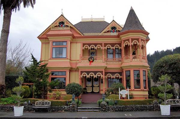 Ferndale, The Victorian Village (1/20/2014)