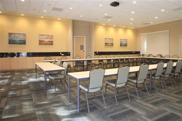 Corporate Pointe at West Hills (2/18/2016)
