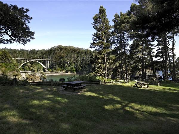 Russian Gulch State Park (SP) / Russian Gulch Bridge - Highway 1 (3/1/2016)