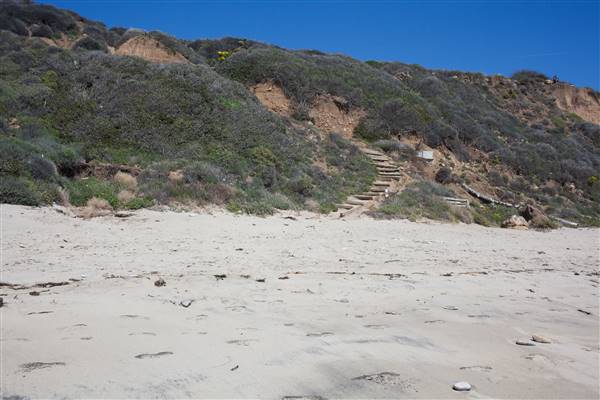 El Pescador State Beach @ Robert H. Meyer Memorial State Beach (SB) - CFC (4/1/2016 - Credits: Photo courtesy of Gillian Bissonnette, California Film Commission)