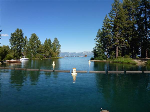Fanny Bridge/Tahoe Dam (8/12/2012 - Credits: By Little Mountain 5 (Own work) [CC BY-SA 3.0 (http://creativecommons.org/licenses/by-sa/3.0)], via Wikimedia Commons)