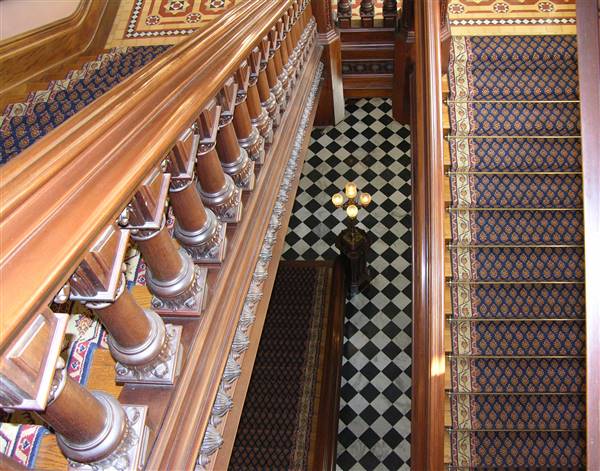 California State Capitol Museum (5/10/2009 - Credits: By Steve Rouhotas (Own work) [CC BY-SA 3.0 (http://creativecommons.org/licenses/by-sa/3.0)], via Wikimedia Commons)