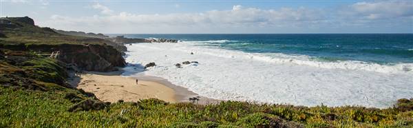 Garrapata State Park (SP) (12/27/2012 - Credits: "the beach at Garrapata (use L) by Margret Maria Cordts (CC BY-NC-ND 2.0)[https://creativecommons.org/licenses/by-nc-nd/2.0/legalcode]https://www.flickr.com/photos/cordts/)