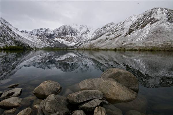 Convict Lake / Convict Lake Resort (5/26/2008 - Credits: "Convict Lake" by Brandon Downey (CC BY-NC 2.0)[https://creativecommons.org/licenses/by-nc/2.0/legalcode]https://www.flickr.com/photos/darthdowney/)