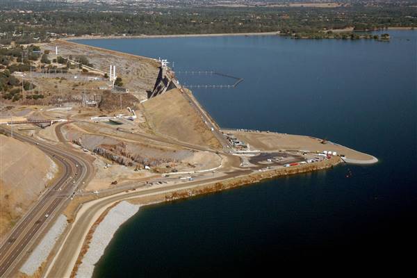 Folsom Lake State Recreation Area (SRA) (7/20/2011 - Credits: Photo Courtesy of California Department of Water Resources)
