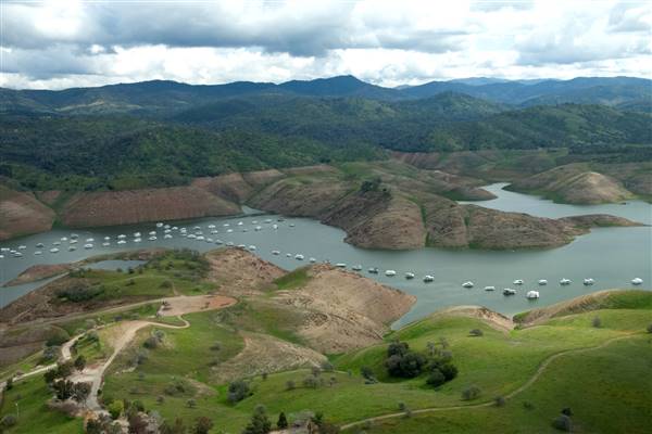 Lake McClure & Barrett Cove Recreation Area (3/2/2015 - Credits: Photo courtesy of California Department of Water Resources)