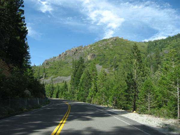 Highway 49 - The Golden Chain Highway (6/23/2007 - Credits: "California State Route 49 Just East of Sierra City, California" by Ken Lund (CC BY-SA 2.0)[https://creativecommons.org/licenses/by-sa/2.0/legalcode]https://www.flickr.com/photos/kenlund/)