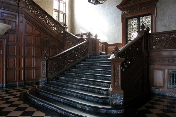 Greystone Mansion & Park (10/17/2016 - Credits: Photos courtesy of Kris Bunting)