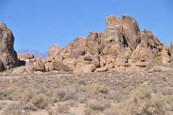 Alabama Hills - Bureau of Land Management / BLM - Bishop Field Office (11/15/2016 - Credits: Photo courtesy of Robin Citrin)