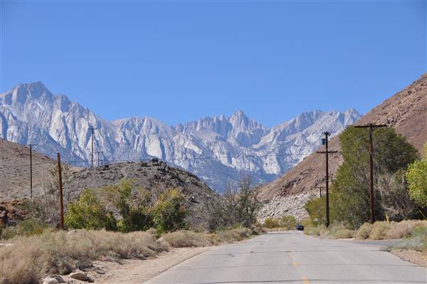Alabama Hills - Bureau of Land Management / BLM - Bishop Field Office (11/15/2016 - Credits: Photo courtesy of Robin Citrin)