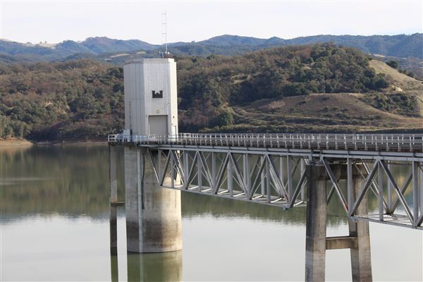 Coyote Valley Dam / Lake Mendocino - Coyote Valley Dam - Cold War Era Fallout Shelter (different angle) (11/30/2017 - Credits: Kellen Lim)