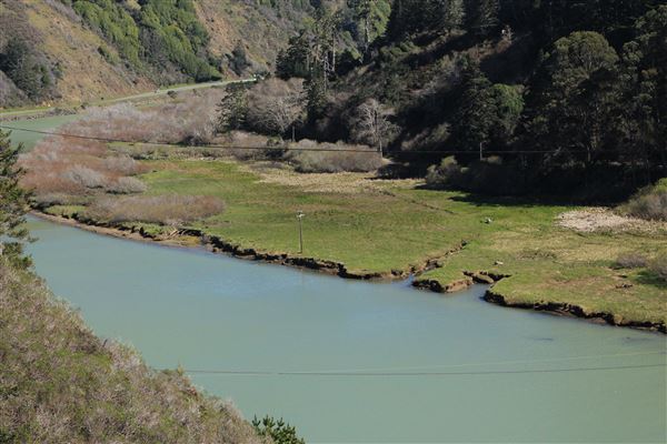 Navarro River Beach - Navarro River Redwoods State Park (SP) - Shape of the beach changes during each season. Stretch of beach lengthens and closes up Navarro River mouth during summer months. Amount of driftwood also varies annually. (3/2/2017 - Credits: Kellen Lim)