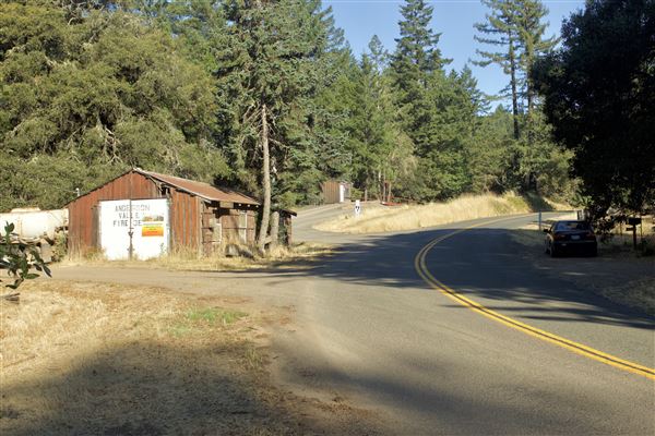 Greenwood Road - Greenwood Road/132 County Road, looking westward (7/30/2018 - Credits: Kellen Lim)