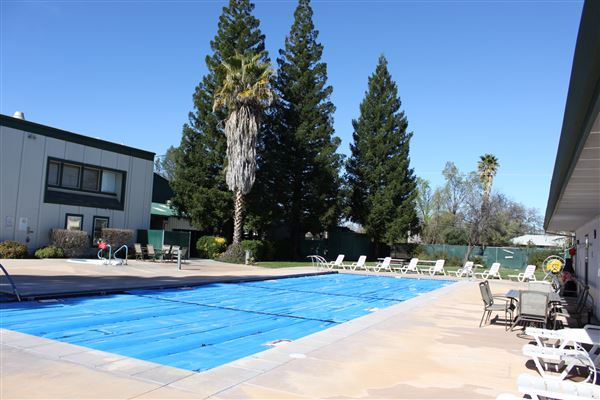 Sun Oaks Tennis & Fitness (7/1/2018 - Credits: Film Shasta)