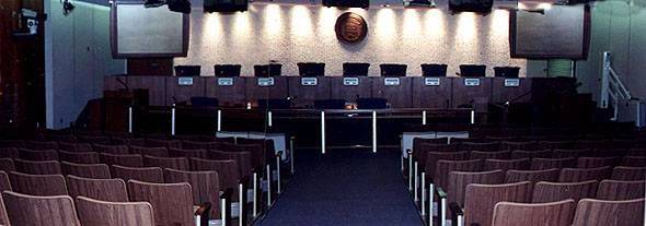 Costa Mesa City Hall (12/31/2003)