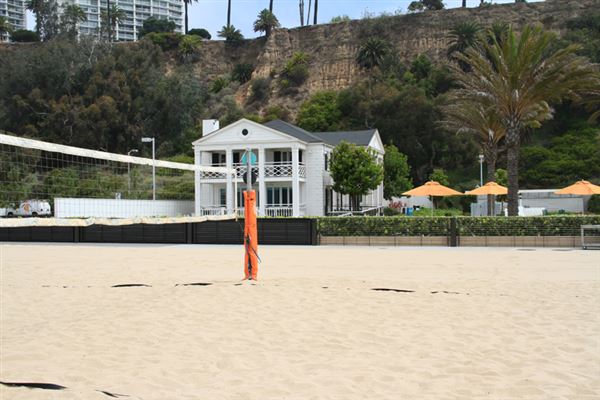 Annenberg Community Beach House & Back on the Beach Cafe (6/1/2019 - Credits: LocoScout)